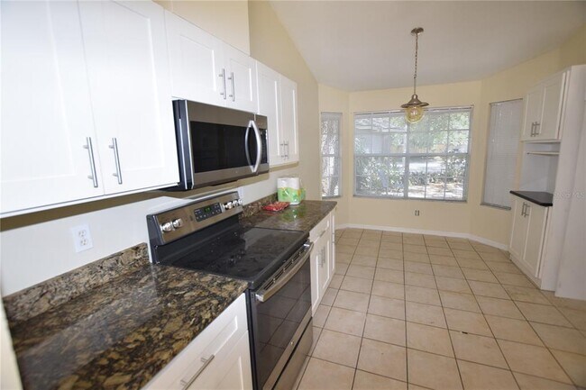 Building Photo - 302 Bridie Ct