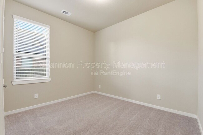 Building Photo - 9515 Willard Dr