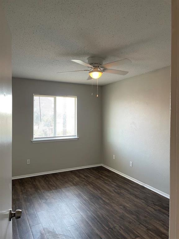 Building Photo - 8401 Colony Loop Dr