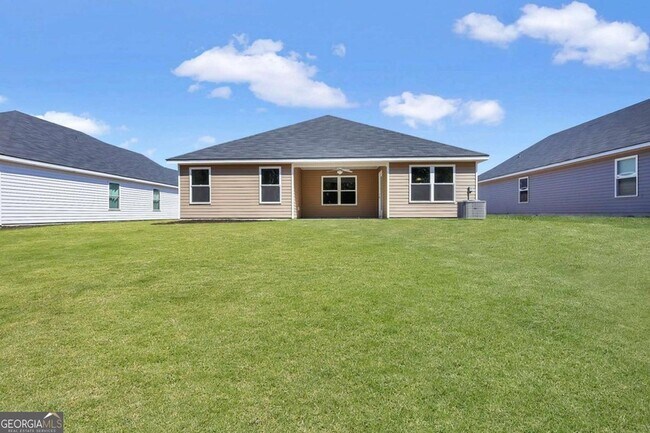 Building Photo - 56 Hayden Dr