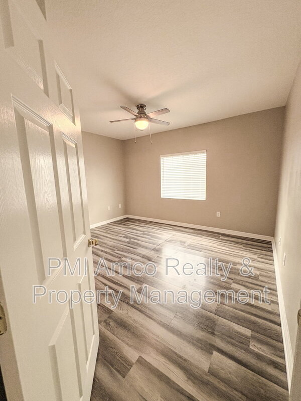 Building Photo - 6019 Portsdale Pl