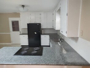 Building Photo - 1533 Woodgate Way