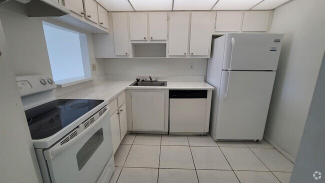 Building Photo - 4374 NW 9th Ave
