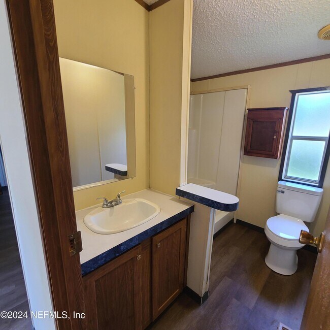 Building Photo - 200 Amberjack St