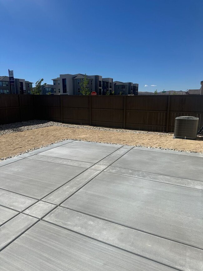 Building Photo - 6735 Lunar Descent Dr