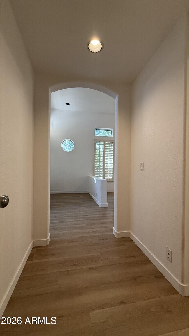 Building Photo - 5962 W Fieldstone Dr