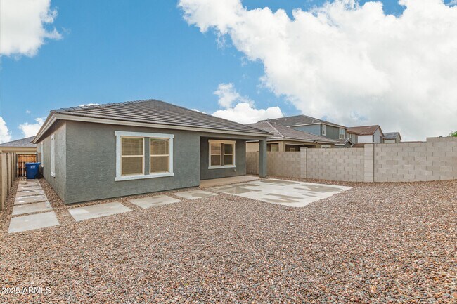 Building Photo - 9621 W Agora Ln