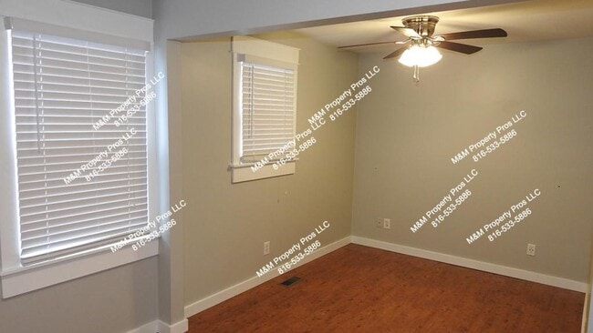 Building Photo - 517 Holmes St