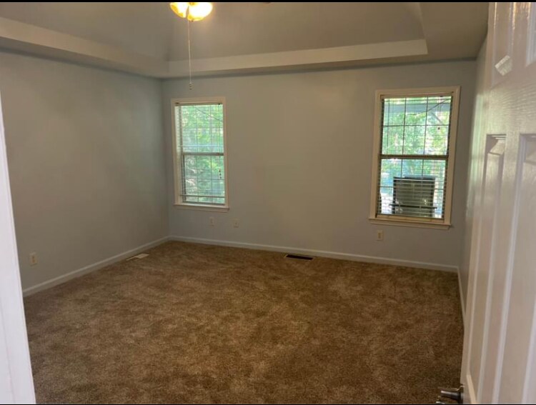 Building Photo - 105 Timberland Dr