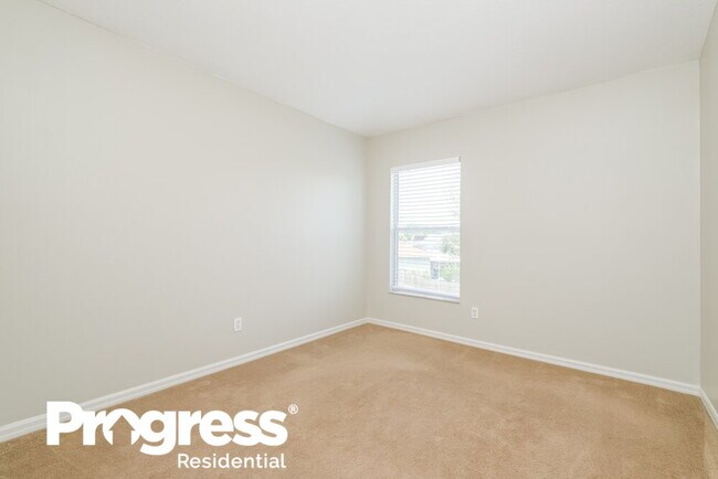 Building Photo - 10621 Navigation Dr