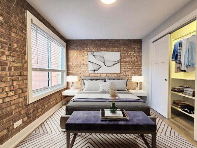 Building Photo - 2 bedroom in CHICAGO IL 60610