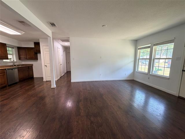 Building Photo - 1109 Leyenda Dr