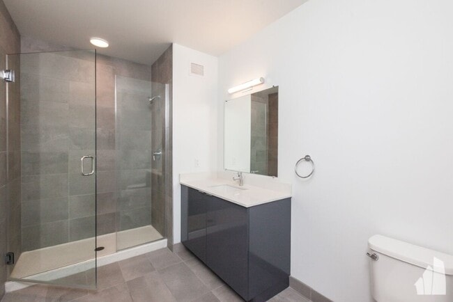 Building Photo - 330 W Grand Ave