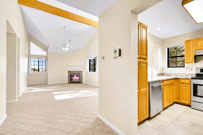 Building Photo - 31719 Rocky Village Dr