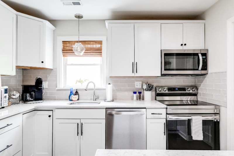 Building Photo - 1205 Blue Jay Ln