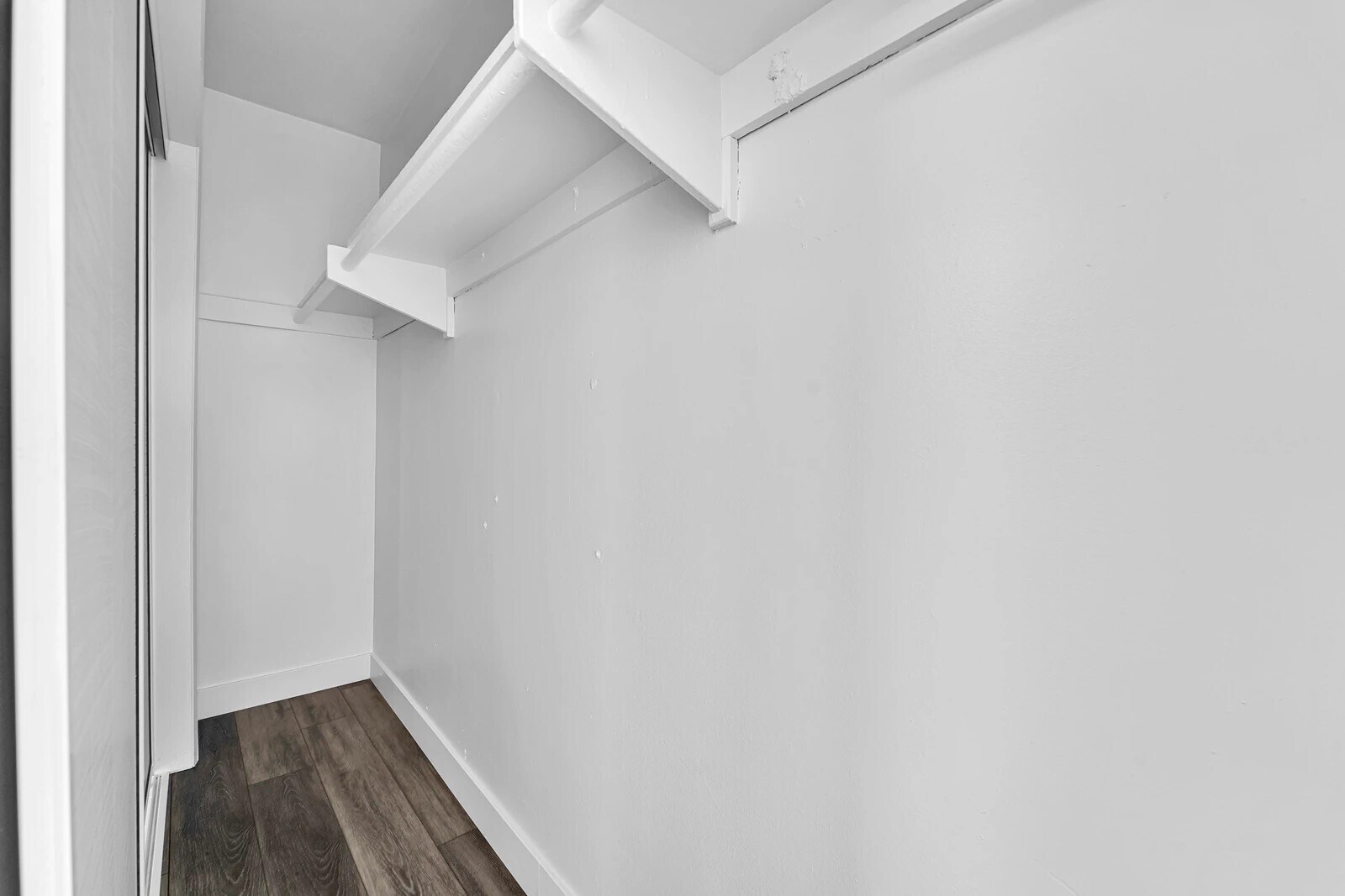 Building Photo - 925 W 30th St