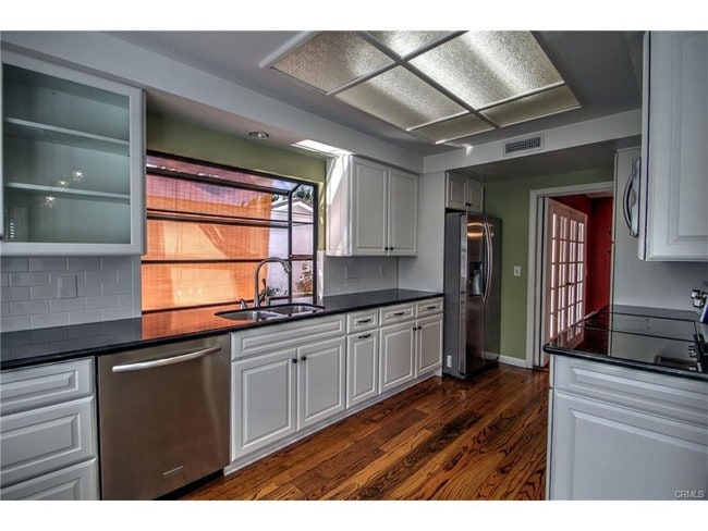 Building Photo - 5414 Sierra Roja Rd