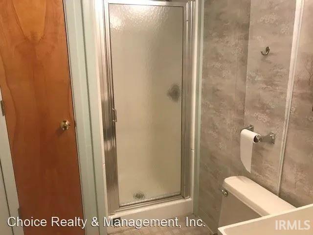 Building Photo - 1615 S Buffstone Ct