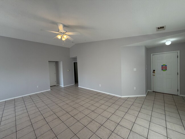 Building Photo - 10601 Rio Del Sole Ct NW
