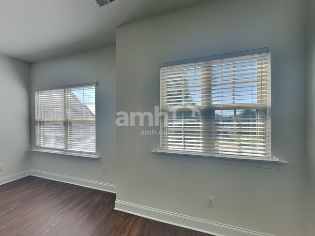 Building Photo - 1206 Brooksland Pl