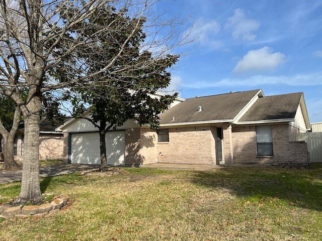 Building Photo - 18734 Wood Glen Ln