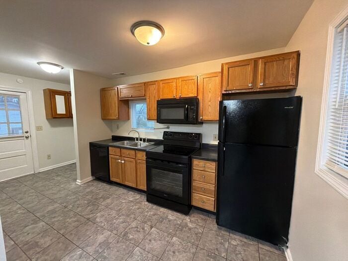 Building Photo - 3110 Likens Ave