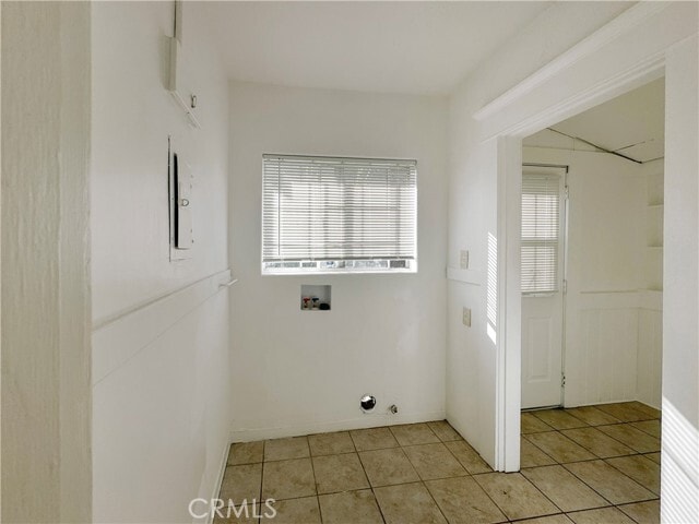 Building Photo - 209 Elm St