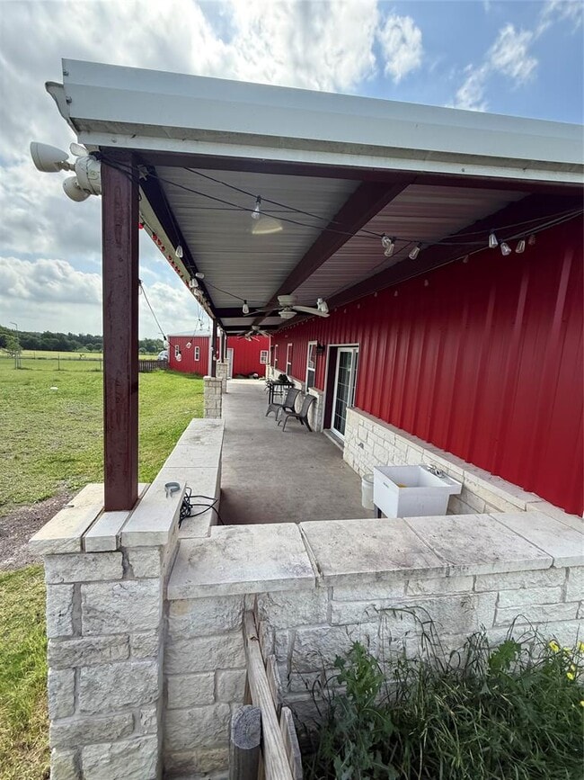 Building Photo - 7027 FM971