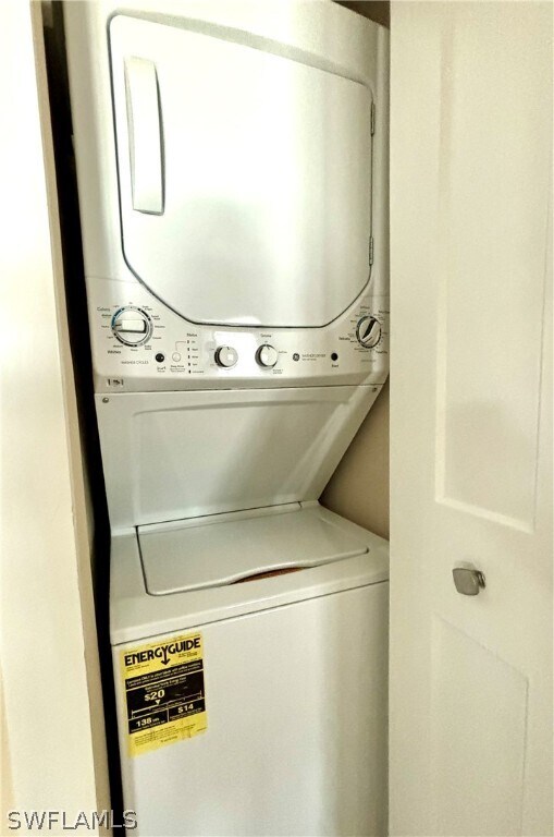 Building Photo - 1435 Curlew Ave