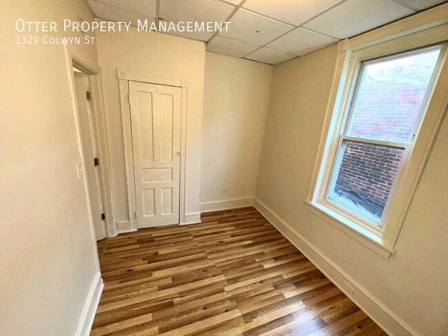 Building Photo - 4BR/2BA Bright & Spacious North Philly Home