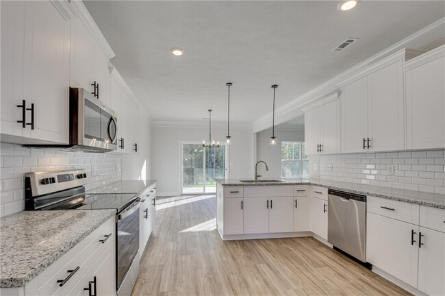 Building Photo - 113 Big Cypress Ct