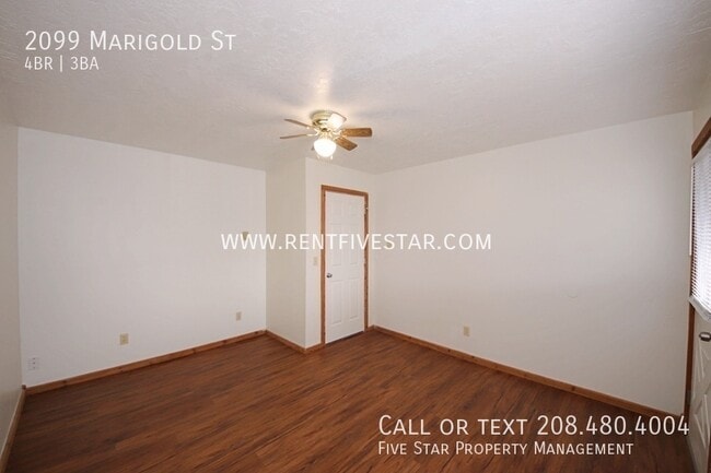 Building Photo - 2099 Marigold St