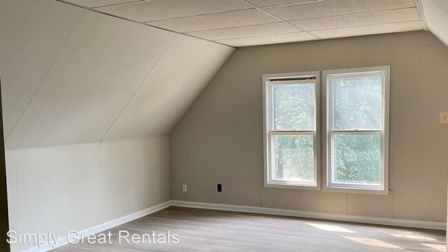 Building Photo - 4 br, 2 bath House - 515 N 50th St