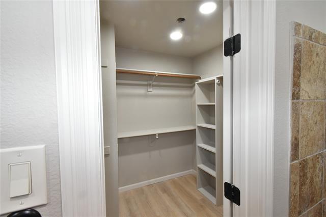 Building Photo - 311 Stell Ave