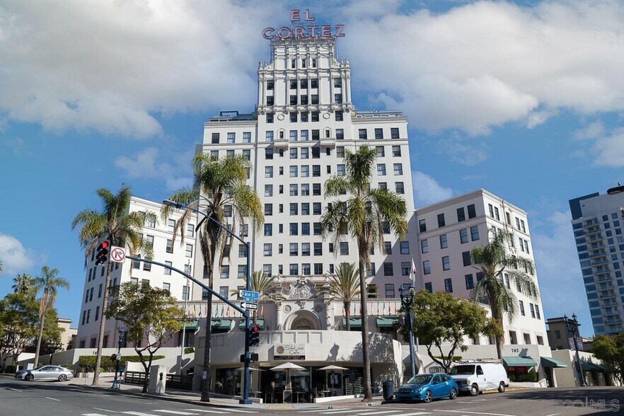 Building Photo - 889 Date St