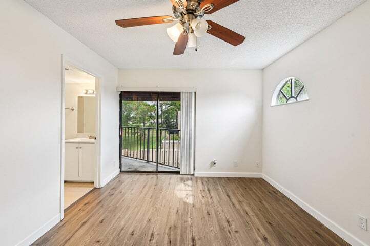 Building Photo - 4075 Village Dr