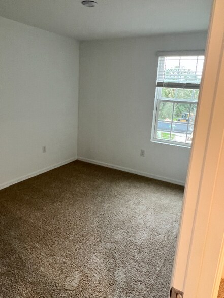 Building Photo - 8640 Lunar Skye St
