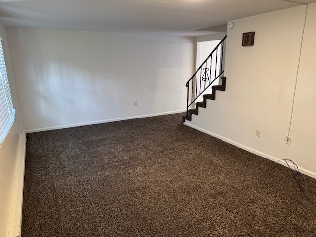 Building Photo - 3 Bedroom Townhouse- Maple Hollow