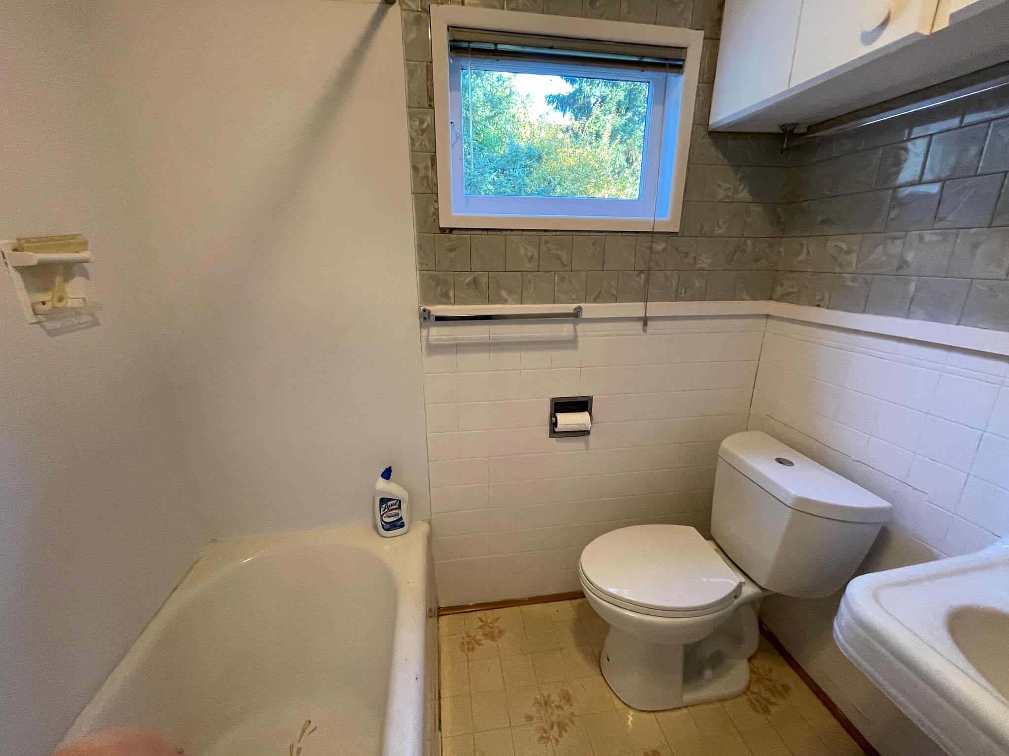 Building Photo - 15210 42nd Ave S