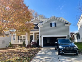 Building Photo - 15134 Rothesay Dr
