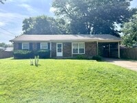 Building Photo - 203 Redbud Dr