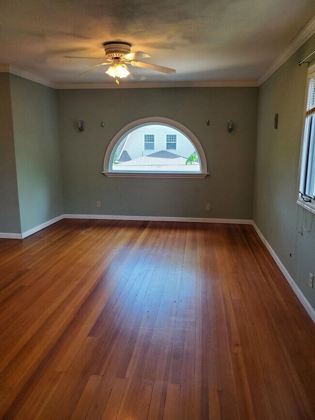 Building Photo - 3209 Chatfield Pl