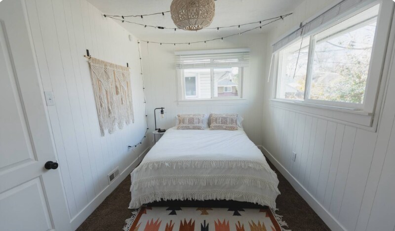 Building Photo - 64 Hartwell Ave