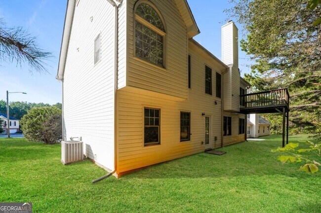 Building Photo - 5201 Rosetrace Terrace SW