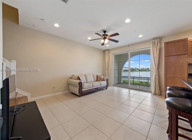 Building Photo - 2955 Tortola Way