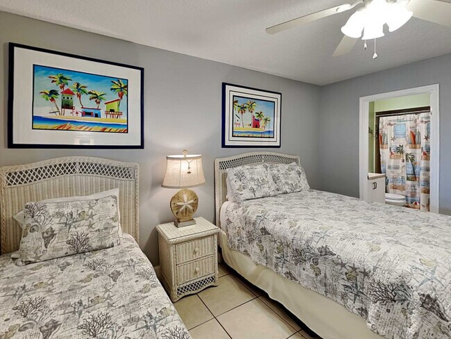 Building Photo - 210 Ocean Hibiscus Dr