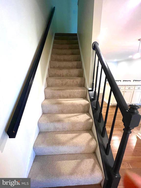 Building Photo - 1221 Kirby Cir