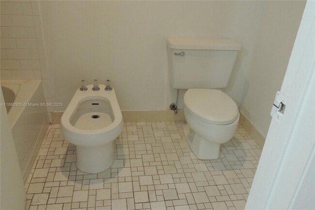 Building Photo - 10104 NW 41st St