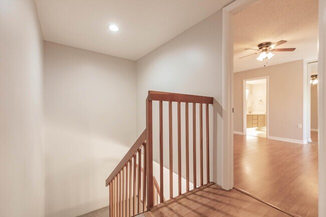 Building Photo - 7719 77th Way