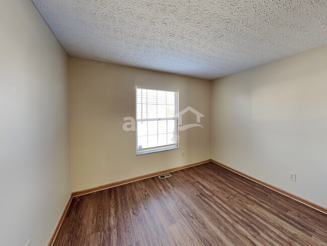 Building Photo - 7181 Candlestone Dr